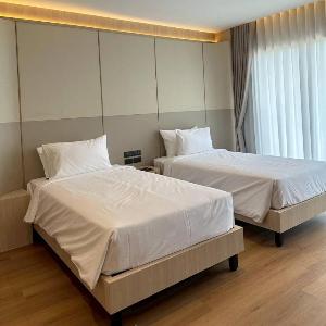 Hermes Haven Hotel