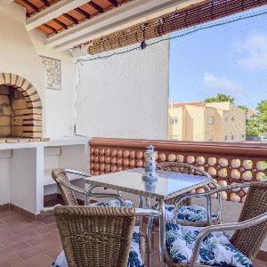 #411 Sunny 1BR Apartment Near the Beach