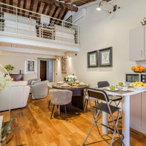 Fatinelli 10 A Charming Abode With Terrace
