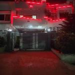 INTOWN Hotel 