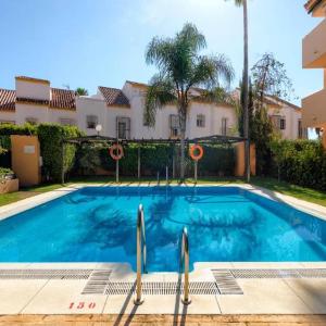 Seaview Beach Stay for 4