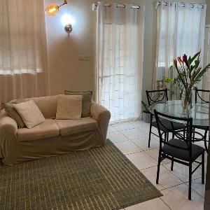 Comfy Spacious Apartment near the beach