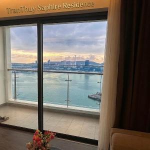 The Saphire Ha Long - TranThuy Sea View Apartment