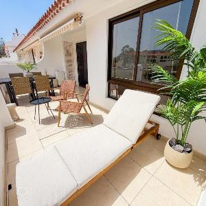 Coastal Modern Apartment Los Cristianos - Heated Pool AC Big Terrace