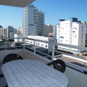 Amplio apartamento con piscina y parking - 6 pers. - ES-314-44