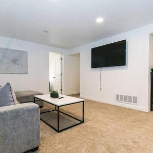 Cozy 2bd 10 min to Downtown Denver Fast Wifi