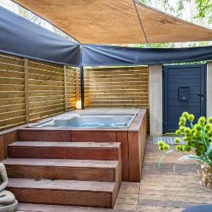 Appartement en centre ville Jacuzzi & parking