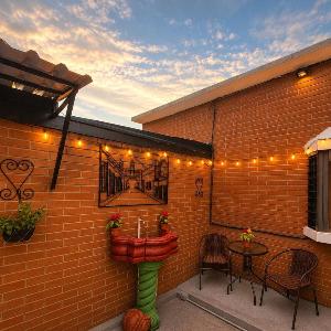 Casa Mariscal B1 - Comfortable Cozy Downtown