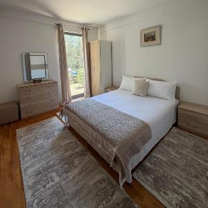 Curanovic Stay Ulcinj