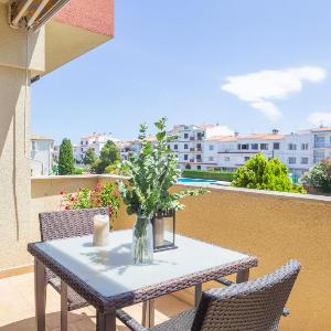 WELCS APARTAMENTO 399 EMP con piscina comunitaria