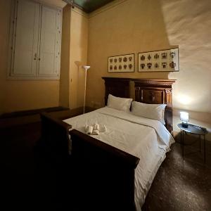 Arcadia Hosting Piazza Santo Stefano