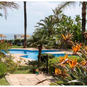 Lets in the Sun Beach Front La Cala