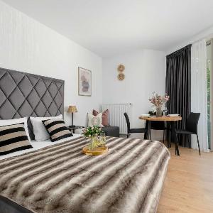 Przytulne Apartamenty Blisko Plaży z Parkingiem by Noclegi Renters
