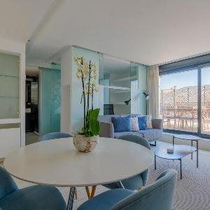 Modern Flat in Rios Rosas with Terrace