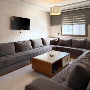 modern 3 BR Kasr Marjan