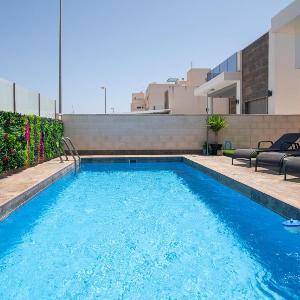 Blue Lagoon Los Dolses - La Zenia Boulevard