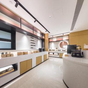 Nihao Qingdao Wusi Square Hotel