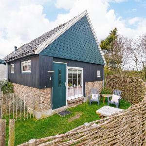 Cosy suite in village of Callanstoog