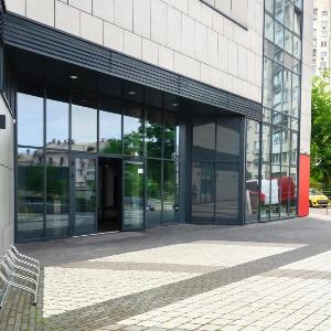 7-23 Kvartet Vasyl Lypkivskyi 16b Kyiv railway station metro nearby fantastic city view Petrovdom Apartment