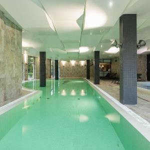 Elegant Studio Air Conditioning Pool Close to the Beach