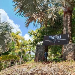 106 Illiniza Building Alta Vista De Boracay