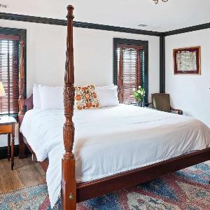 Printmaker's Inn - Bellingham Suite