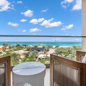 Eagle Beach-Serene Beach View 3BR condo-LV503