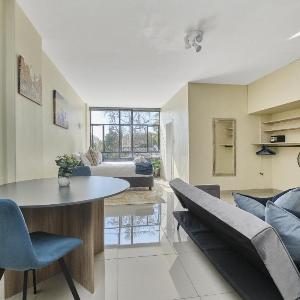 Urban Luxe Studio Illovo Mews By Ctha