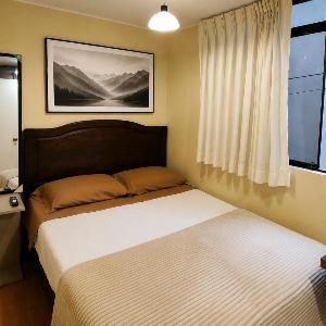 Acogedora habitación doble Larcomar