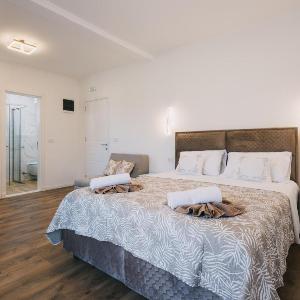 M&D Apartments