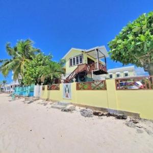 Beachfront South Coast Apartment Great Location!