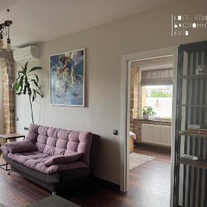 Loft Apartment Pechersk near Botanical Garden