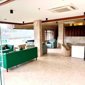 Hanric by Eight Continents Amaranta Varkala
