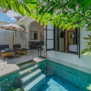 Villa Elysa - Romantic 1BR Retreat 2 Min to Berawa Beach