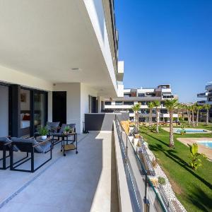 Brisa Mediterranea - Piscina y Terraza