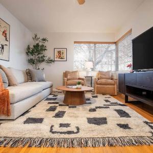 Sugar House Basecamp - 30 Minutes to Ski Resorts