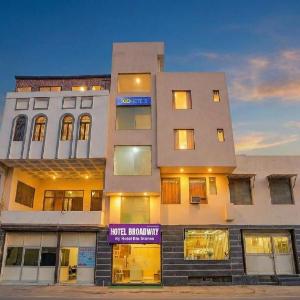 FabHotel Broadway