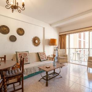 Perla 5 - Charming Front Line Apartment