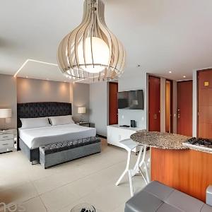 Stylish 1BR • AC • Pool & Gym • Provenza Area