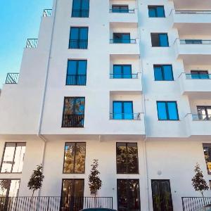Sea Pearl Residence Golem