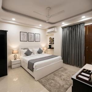 Hotel Capital Home & Apartment Rooms Near Maxx Hospital