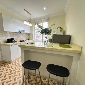 Newly-renovated flat