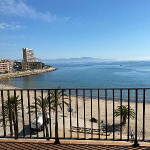 Riells Platja II con vistas al mar