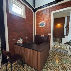 Kayutangan Hostel