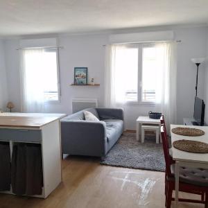 Studio with parking