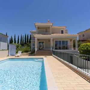#416 Spacious Villa Private Pool BBQ & Parking