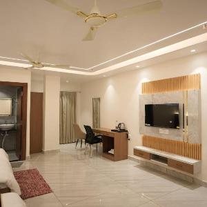 Hotel Manas Residency