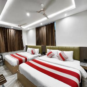 PREMIUM HOTEL HARIDWAR K P - Near Mansa Mata Temple and Railway Station Haridwar - Fully Air conditioned - Free Wifi and Parking Facilities - Best FAMILY HOTEL IN HARIDWAR
