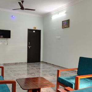 Naadi Rooms