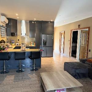 Cozy Family Retreat Secure Gated Home